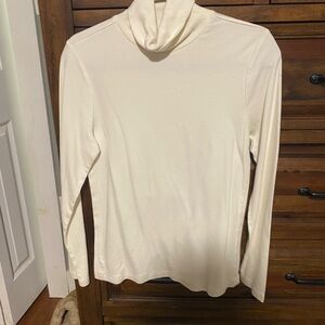 Time and Tru Off-White Turtleneck Top